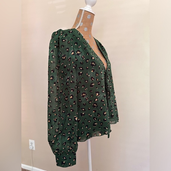 ASOS Never Fully Dressed Front Tie Balloon Sleeve Green Blouse - Picture 4 of 8